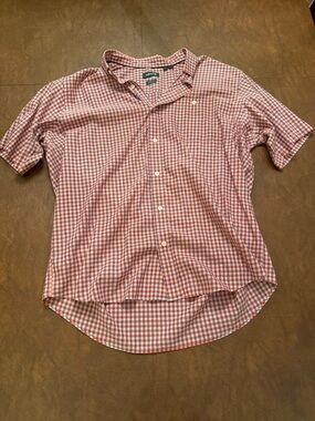 Orvis Never Worn Men's Red and Blue Gingham Short-Sleeve Button-Down Shirt
